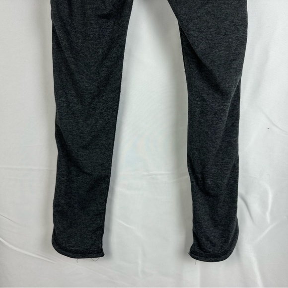 Free People Movement Leggings With Cut Out. Womens Size Small. Gray. - Picture 10 of 11